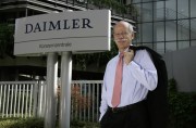 dieter_zetsche Dieter Zetsche spart sich durch die Rezession (Foto: Daimler AG)