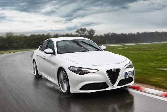 Mit der neuen Giulia könnte Alfa wieder erfolgreicher werden. Die hohen Zuwächse in der prozentaulen Darstellung basieren auf sehr niedrigen Zulassungszahlen. (Foto: FCA Germany)
